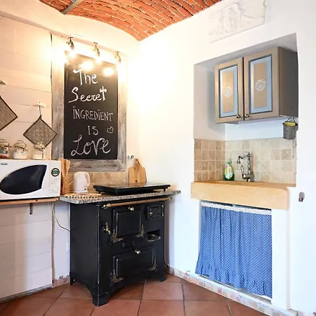 Il Giardino Di Claudia Cardamomo Apartmán